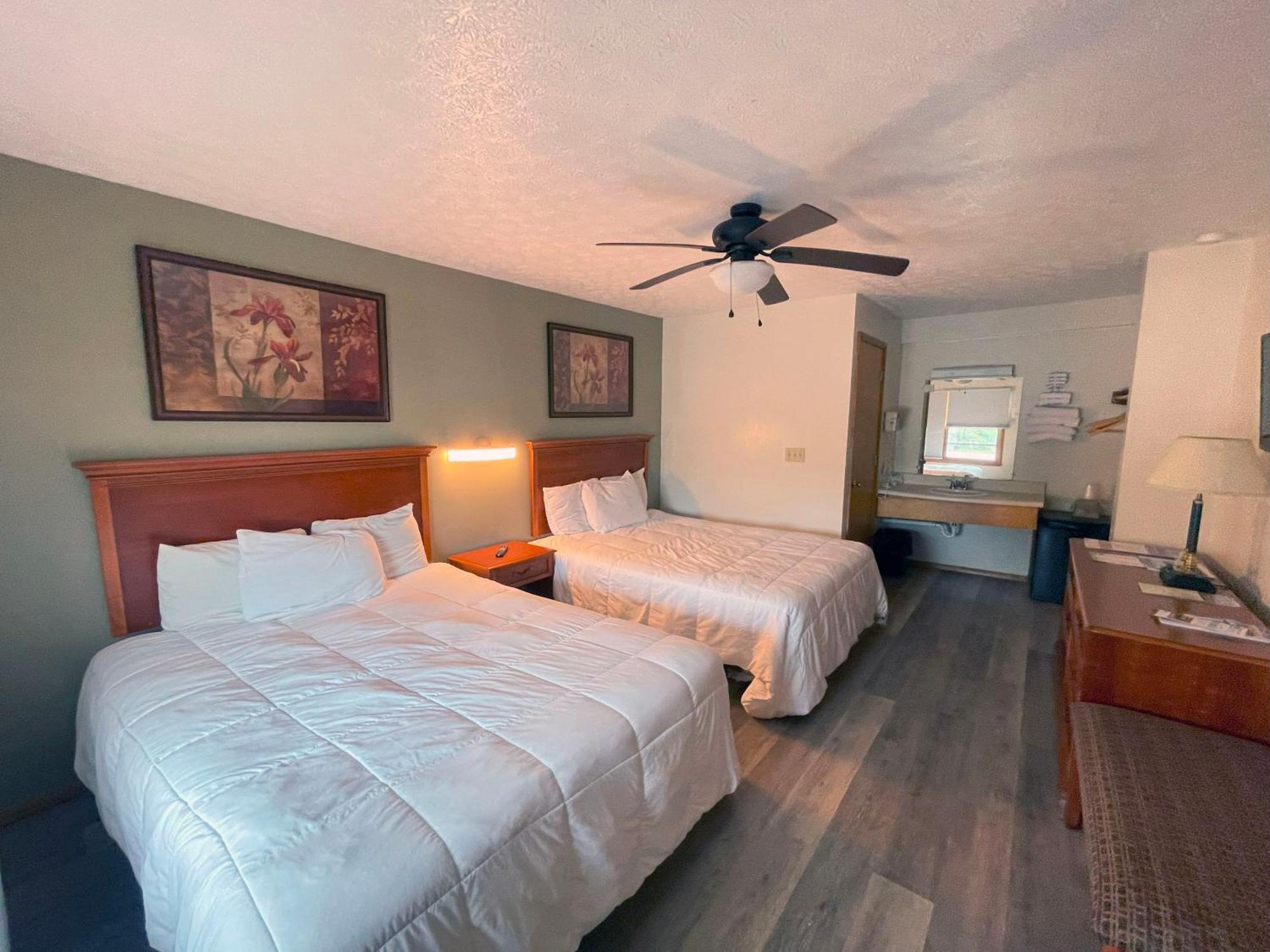 Plantation Motel Huron Buitenkant foto