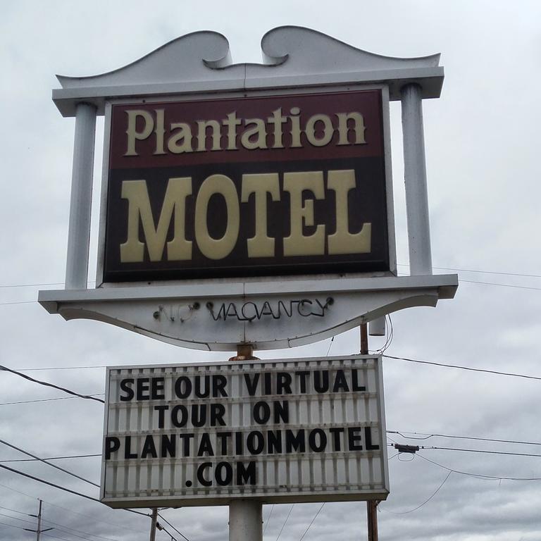 Plantation Motel Huron Buitenkant foto